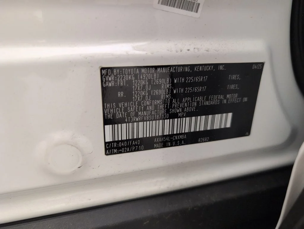 Certified Used 2025 White Toyota XLE image 40