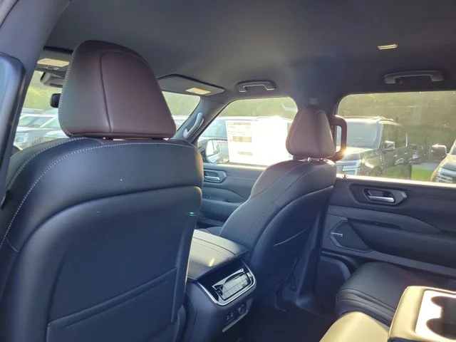 New 2026 Black Nissan SL image 12