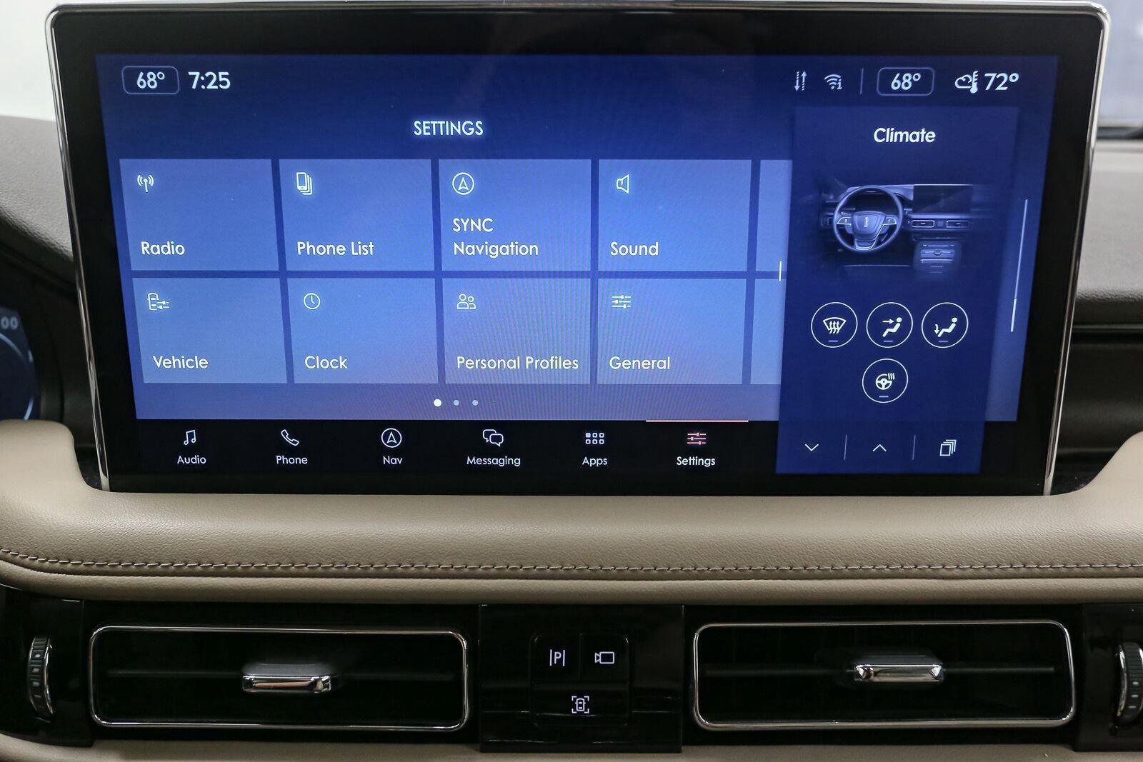 Used 2021 Iced Mocha Lincoln Reserve image 28