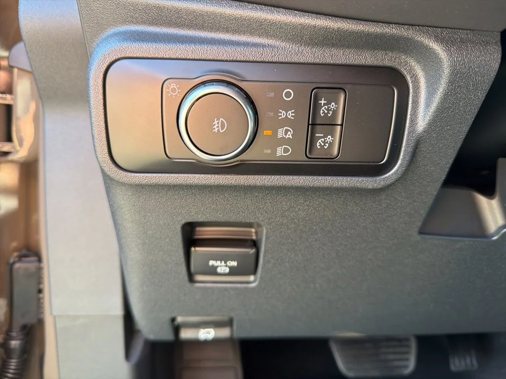 New 2026 Marsh Gray Ford Outer Banks® image 16