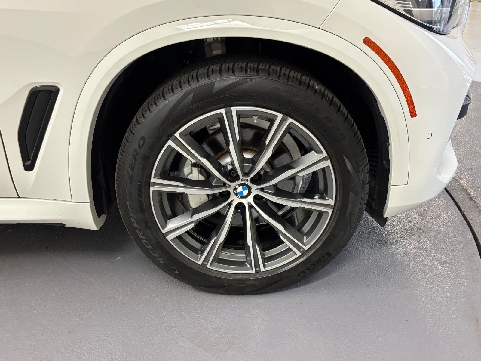 Used 2023 Alpine White BMW xDrive40i image 5