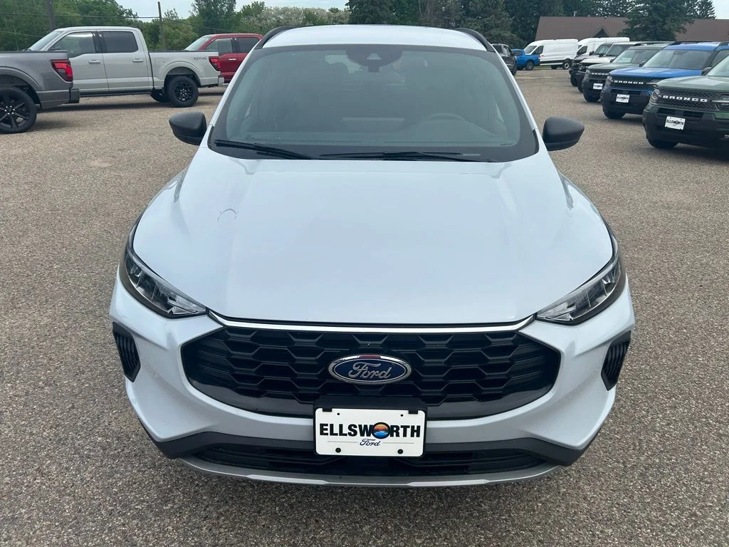 New 2026 Space Silver Metallic Ford ST-Line image 2