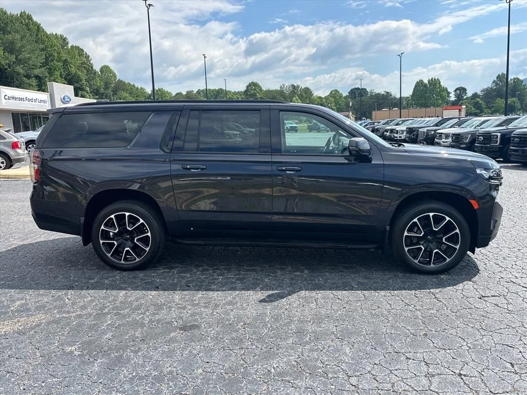 Used 2023 Black Chevrolet RST image 9