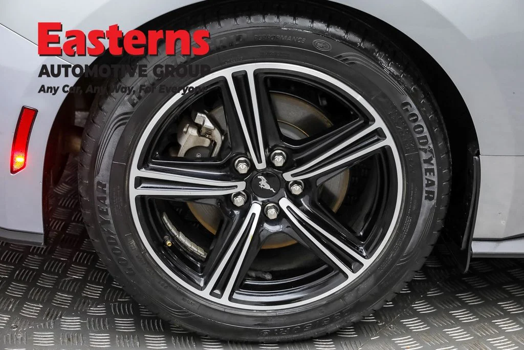 Used 2024 Silver Ford EcoBoost Premium image 26