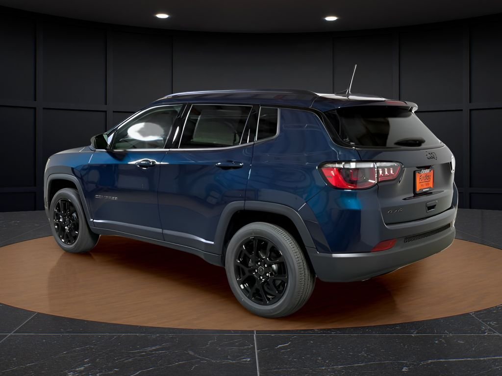 New 2026 Fathom Blue Pearl Coat Jeep Latitude image 5