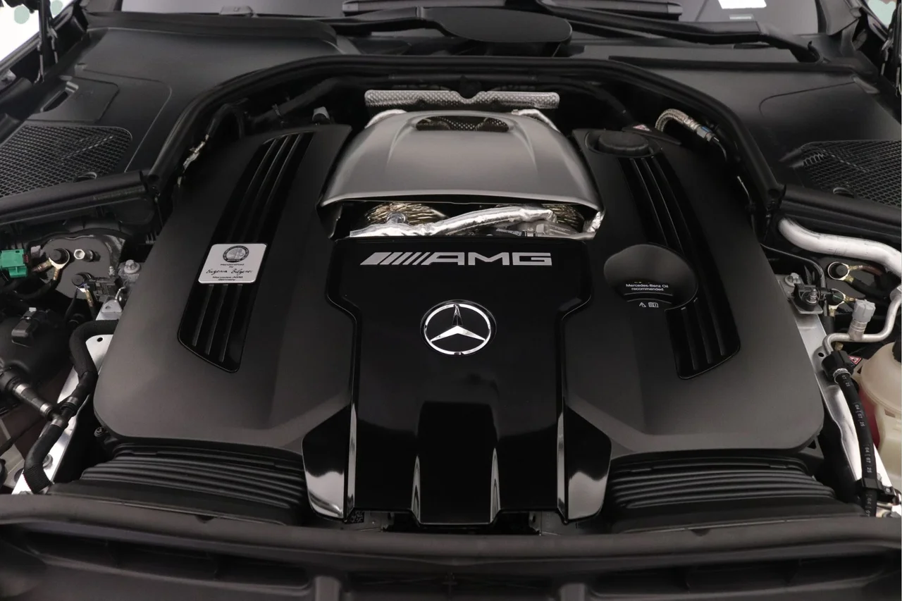 New 2026 Obsidian Black Metallic Mercedes-Benz S 63 E AMG® 4MATIC® image 9