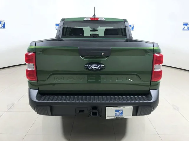 New 2025 ERUPTION GREEN Ford XLT 2.5L Hybrid Super Crew Cab image 17