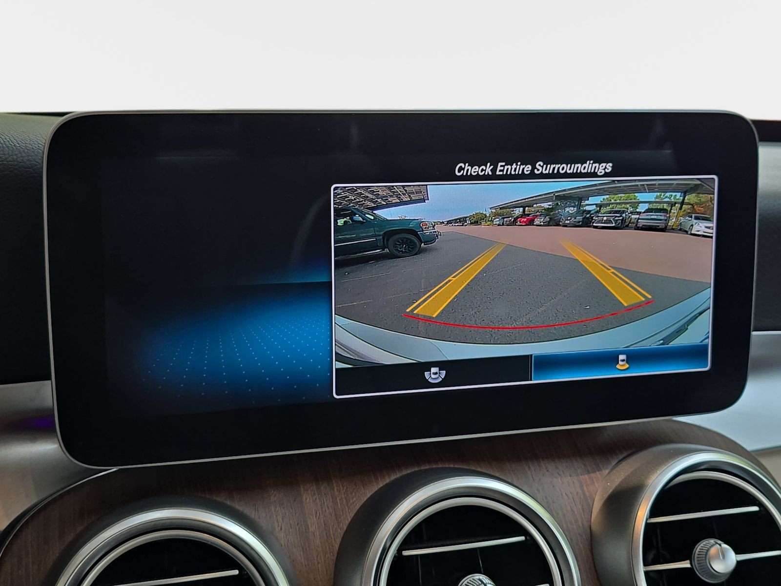 Used 2020  Mercedes-Benz C 300 image 25