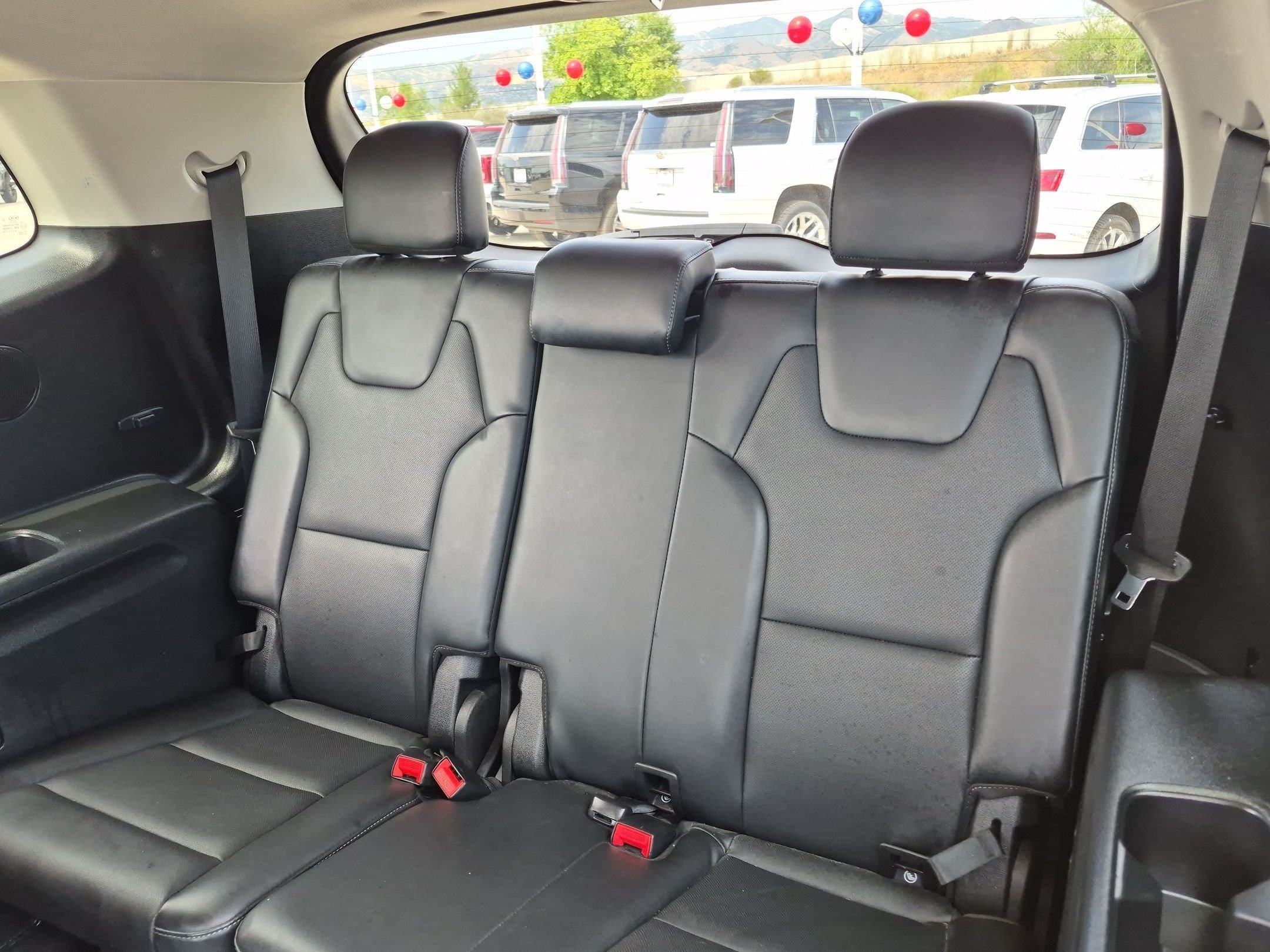 Used 2020 Dark Moss Kia SX image 35