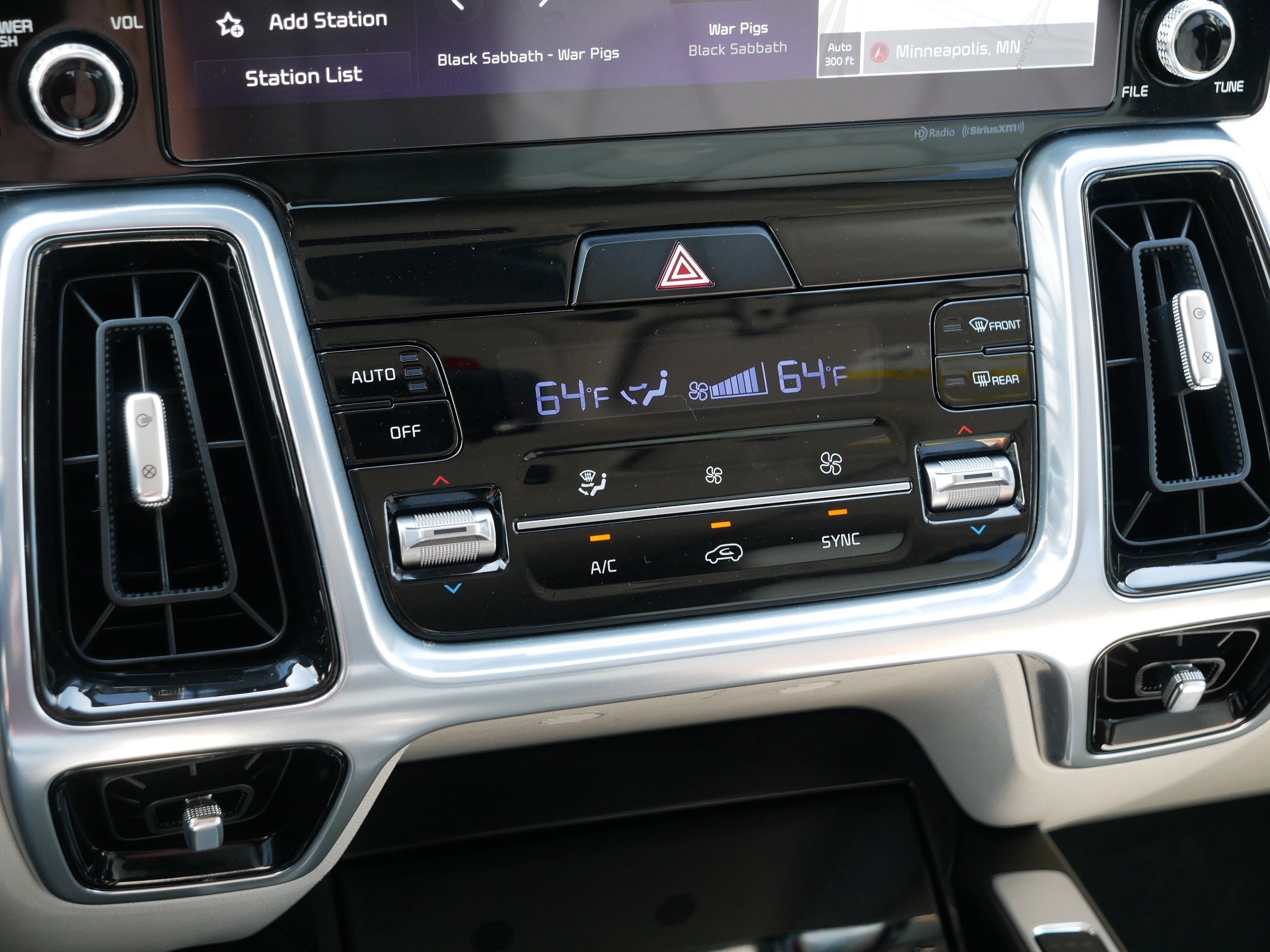 Certified Used 2023 Everlasting Silver Kia SX image 23