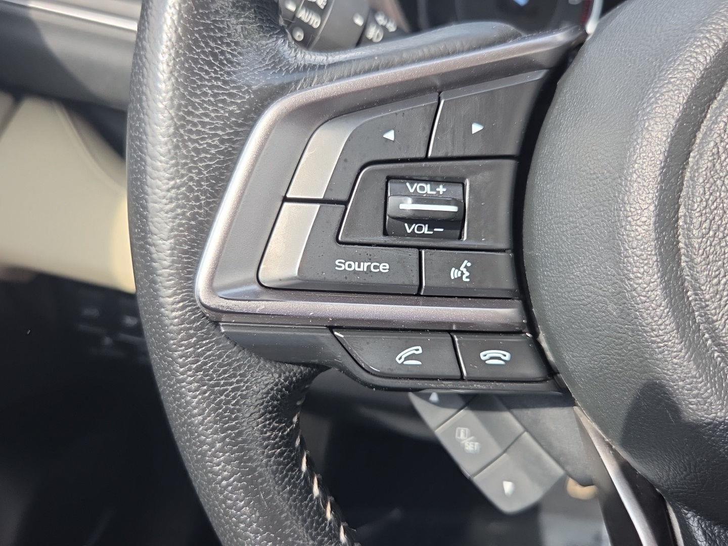 Used 2021 Crystal White Pearl Subaru Limited image 17