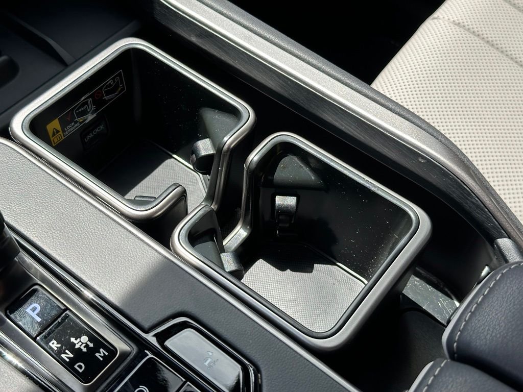 Used 2025 Beige Lexus 500h F SPORT Premium image 10