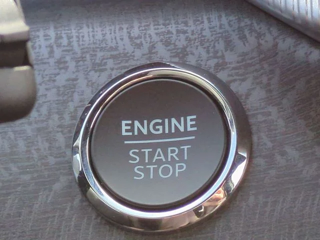 New 2026 Star White Metallic Tri-Coat Ford Platinum™ image 28