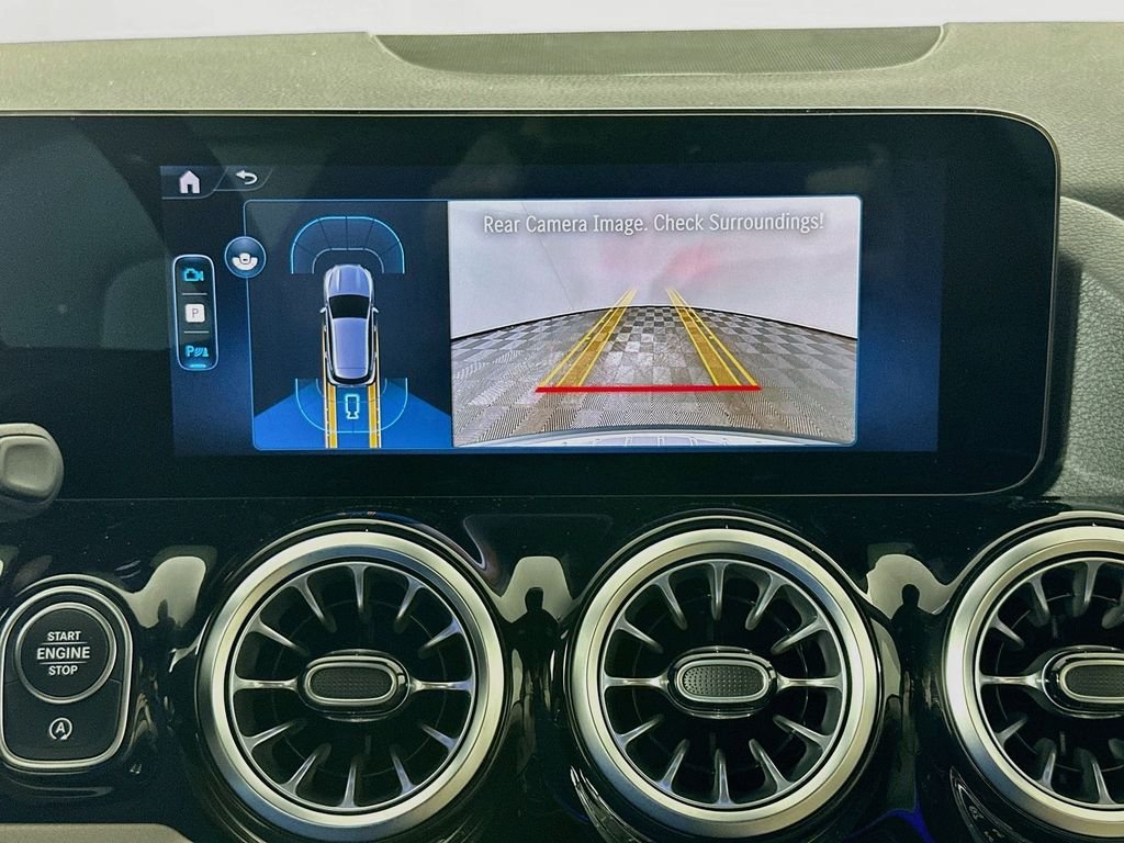 New 2026 Mountain Grey Metallic Mercedes-Benz GLA 250 image 12
