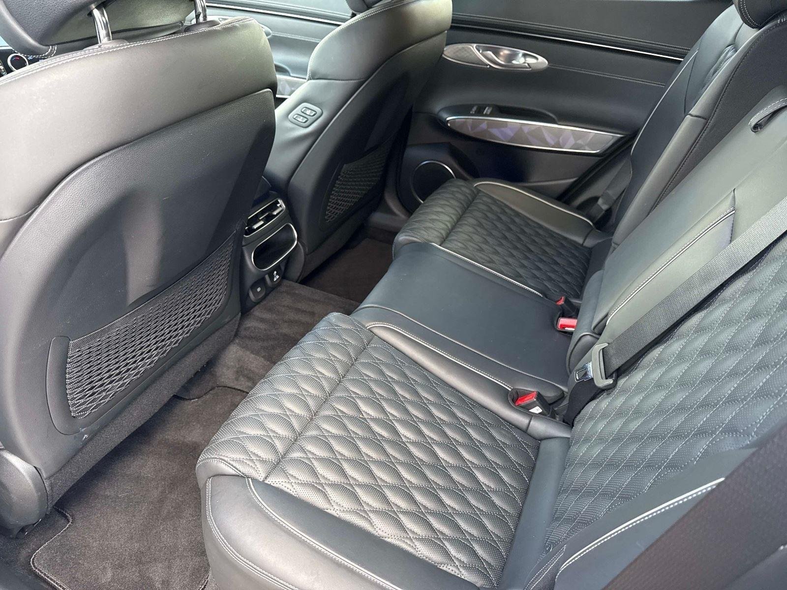 2025 GENESIS GV70 Sport - Photo 14