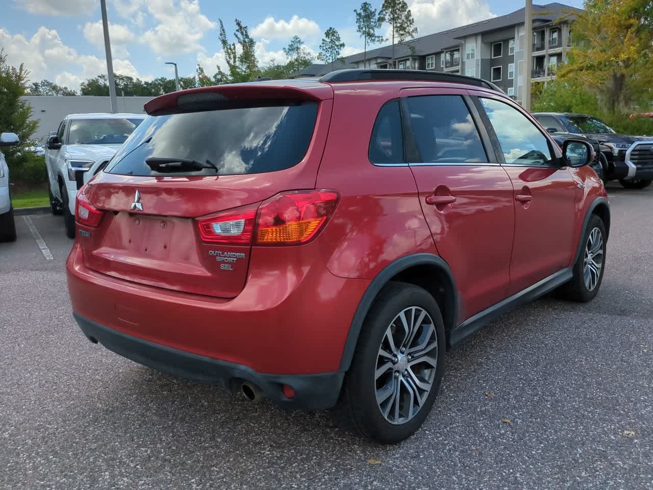 Used 2016 Rally Red Metallic Mitsubishi 2.4 SEL image 6