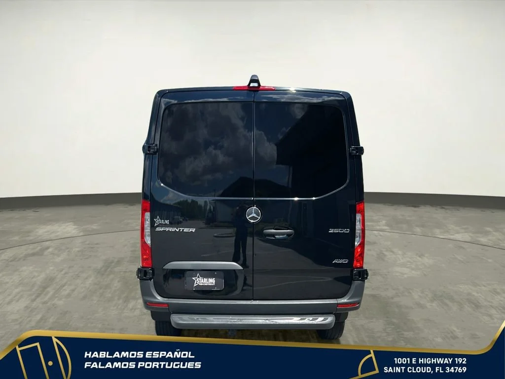 Used 2024 Black Mercedes-Benz Standard Roof 4-Cyl Diesel HO image 5