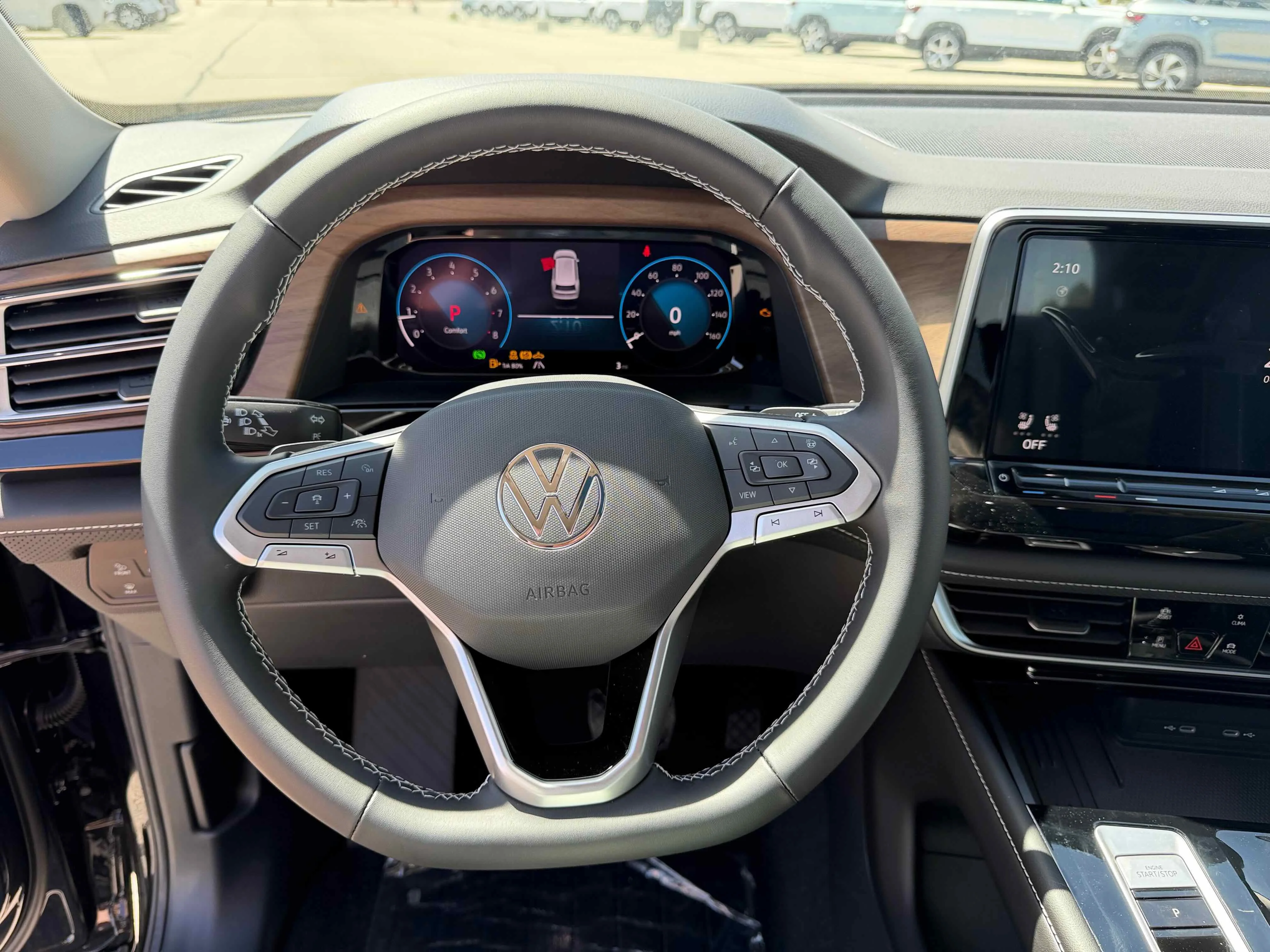 New 2026 Deep Black Volkswagen 2.0T SE w/Technology image 16