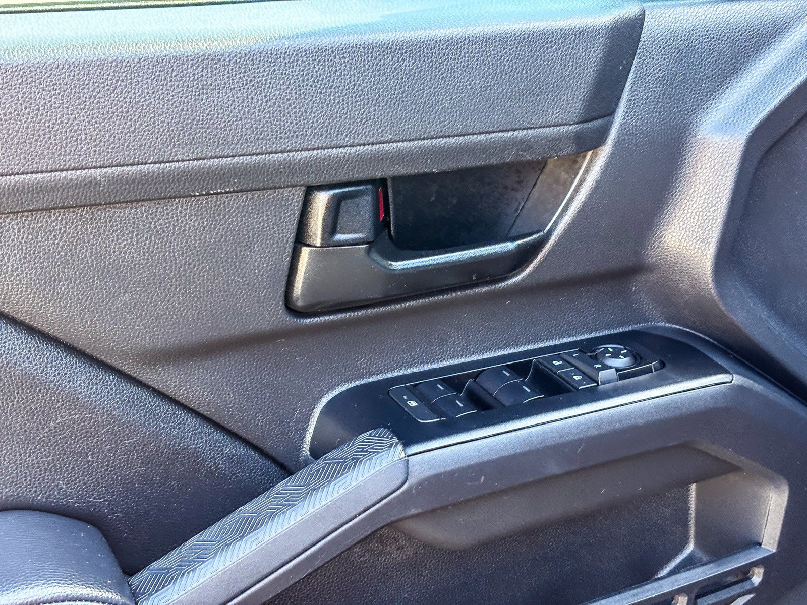 Used 2025 Underground Toyota SR5 image 22