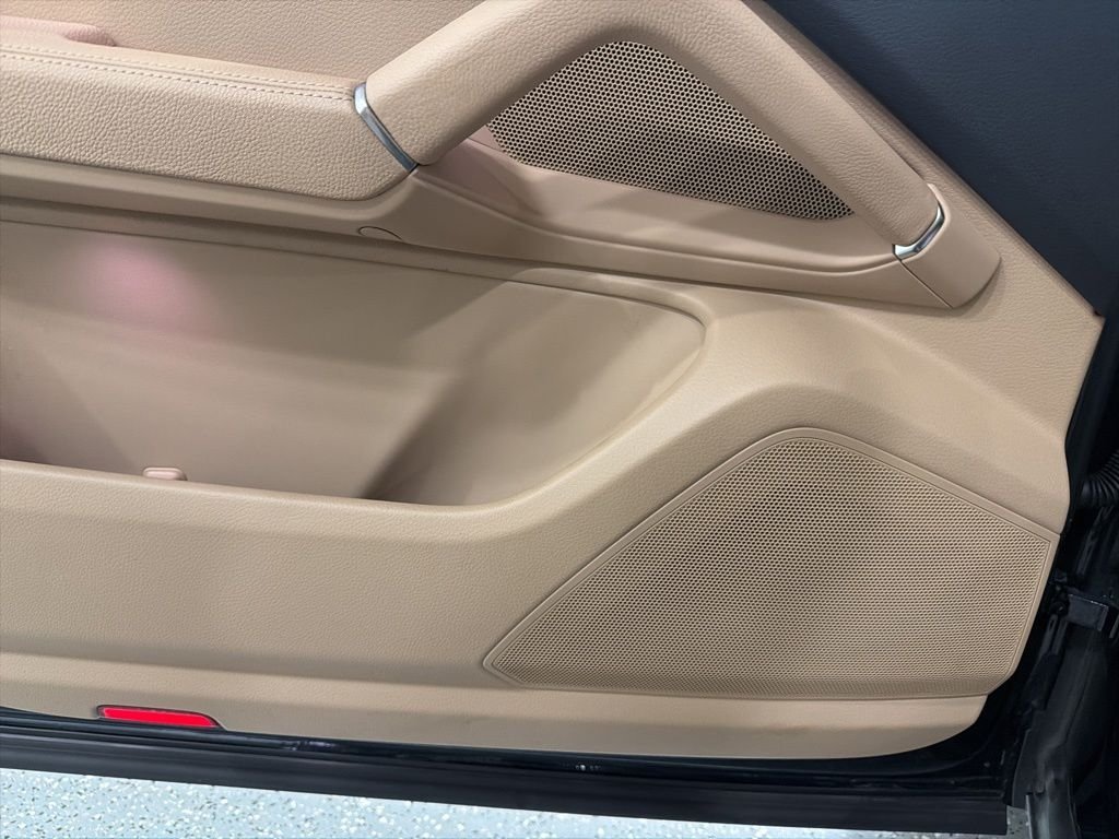 Certified Used 2023 Blue Porsche  image 29
