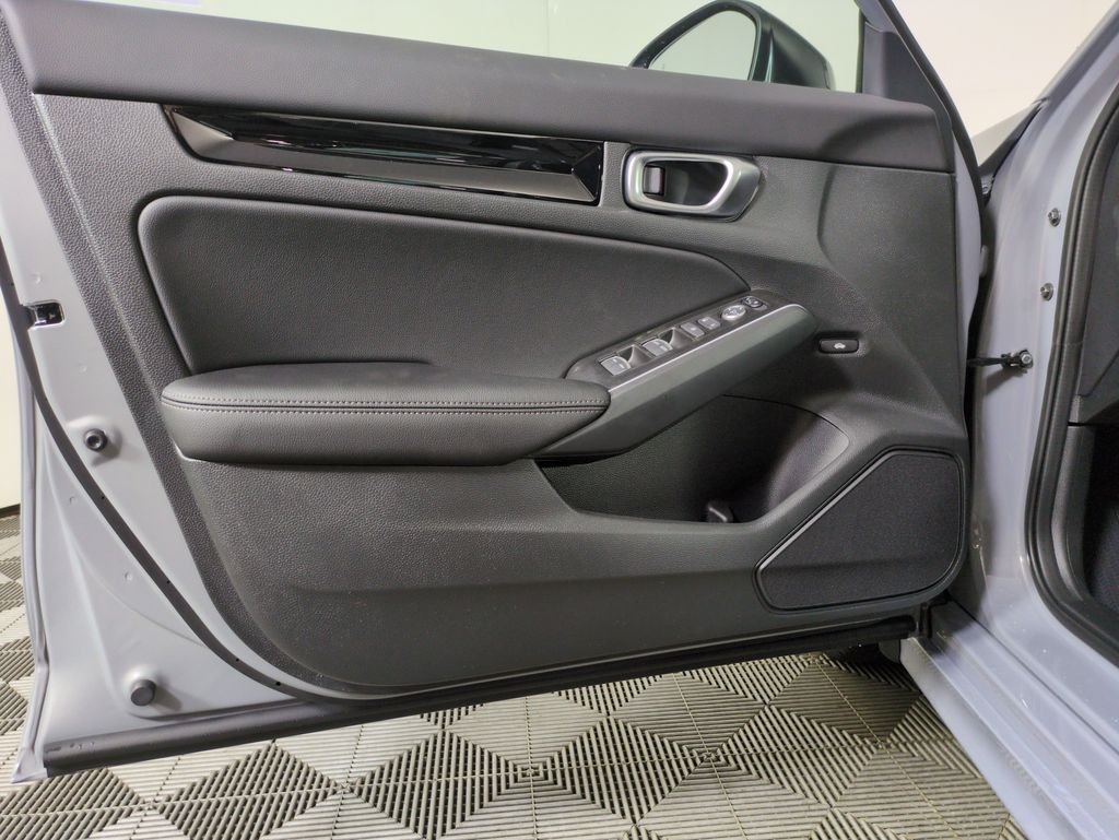 New 2026 Urban Gray Pearl Honda Sport Touring image 10