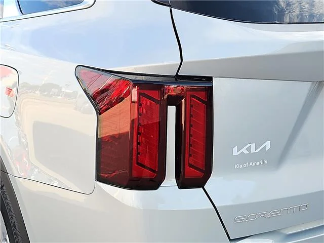 New 2026 Ivory Silver KIA LX Front-Wheel Drive image 7