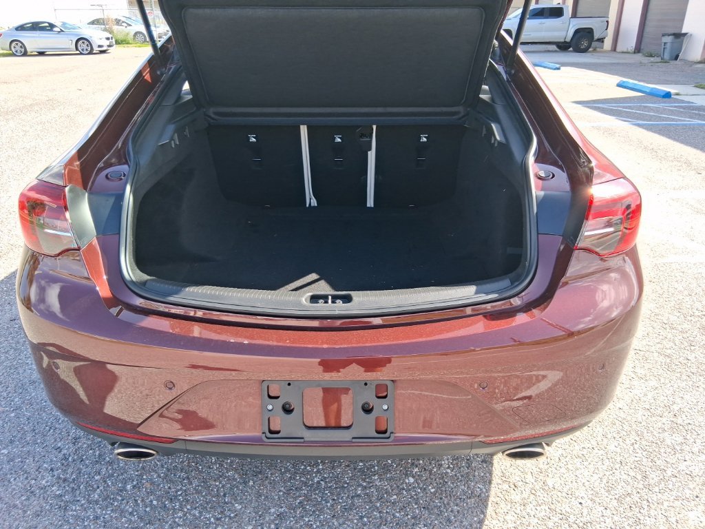 Used 2019 Red Buick Avenir image 21