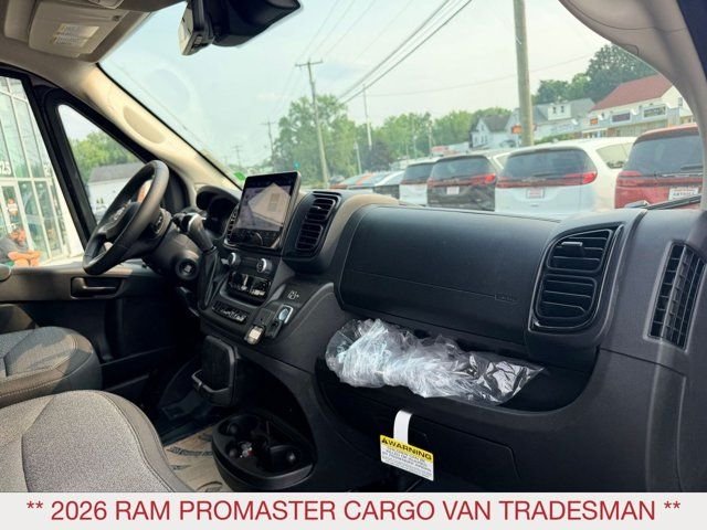 New 2026 Black Clear-Coat Exterior Paint RAM High Roof image 9