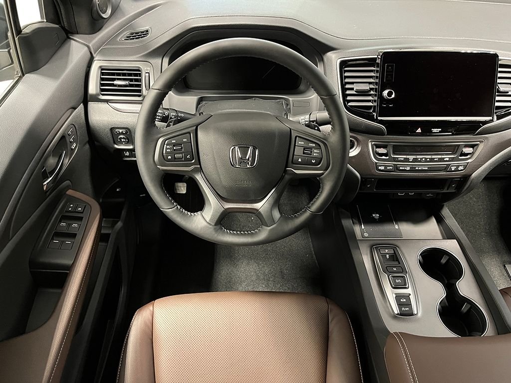 New 2026 Platinum White Pearl Honda RTL image 16