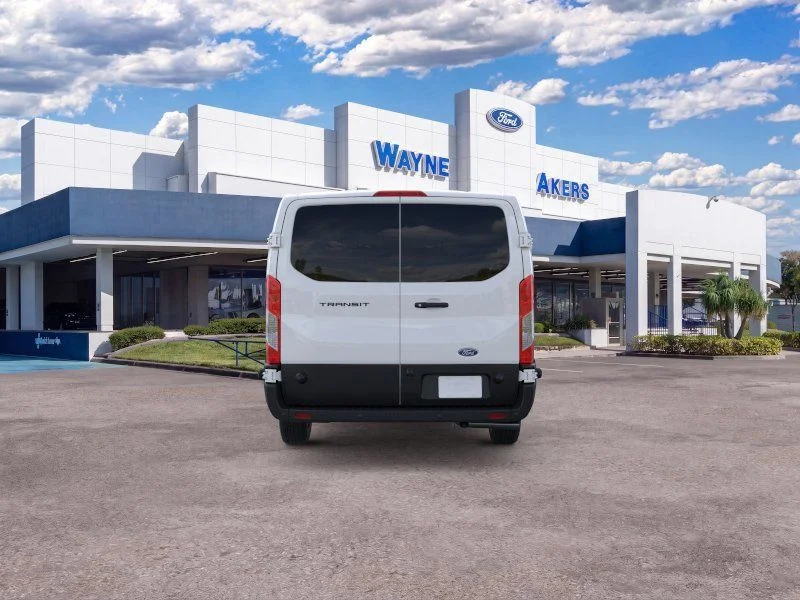 New 2026 Oxford White Ford XL image 5