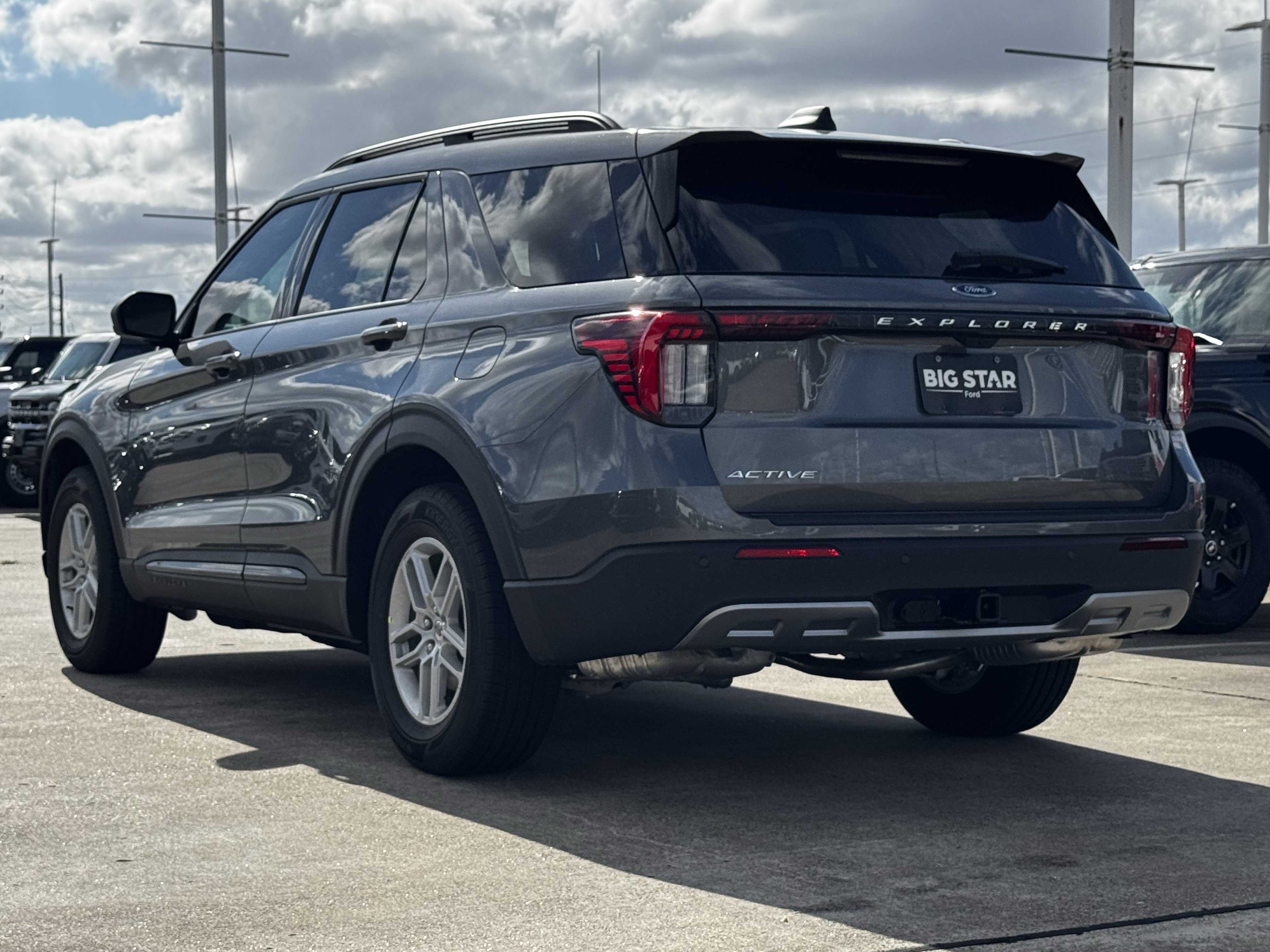 New 2026 Carbonized Gray Metallic Ford Active image 8