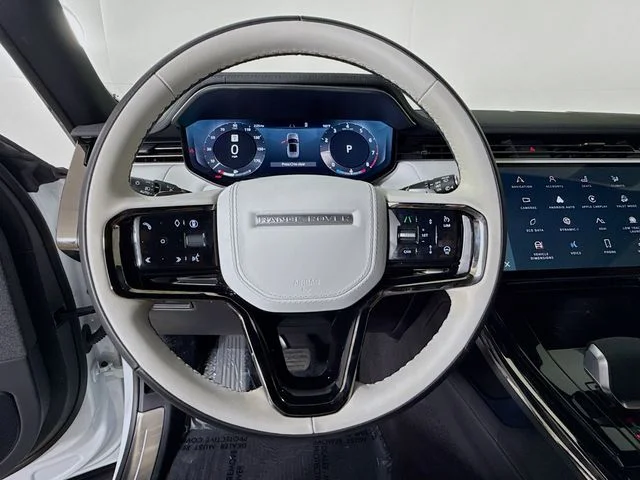Certified Used 2025 White Land Rover Dynamic SE image 12