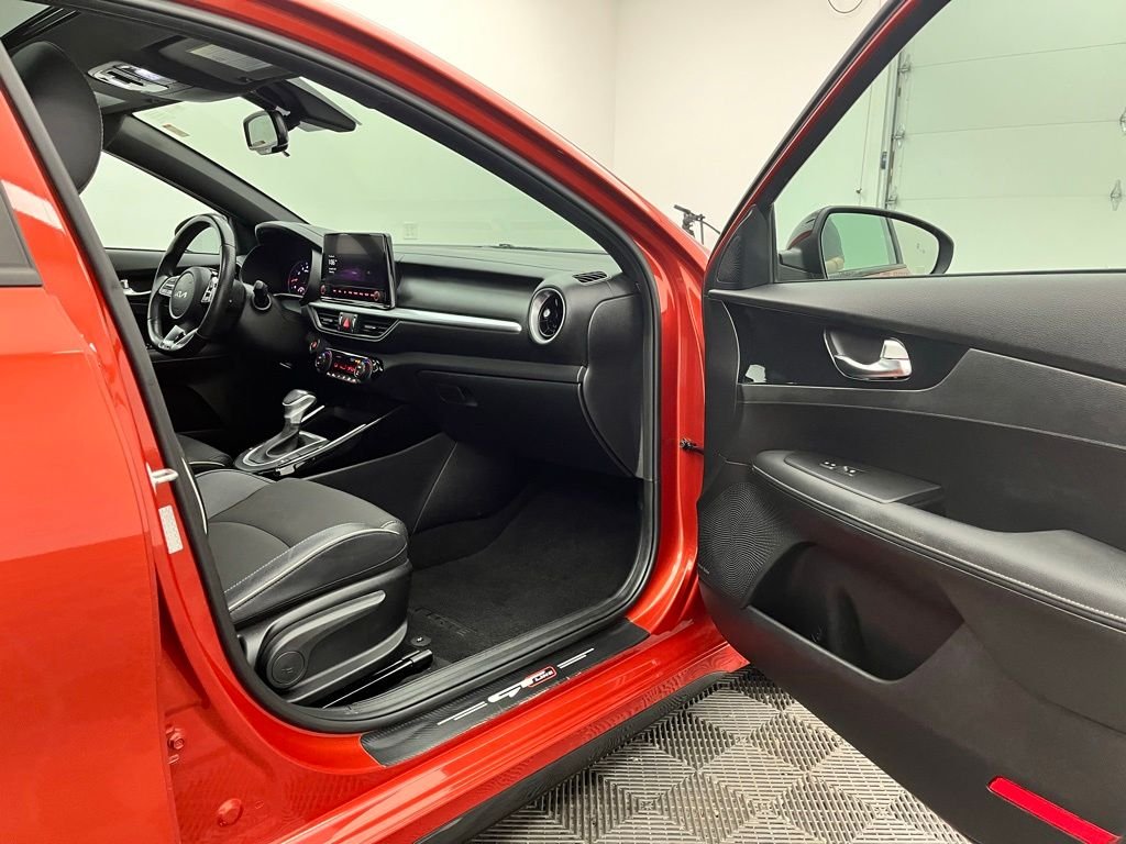 2023 Kia Forte GT-Line - Photo 32