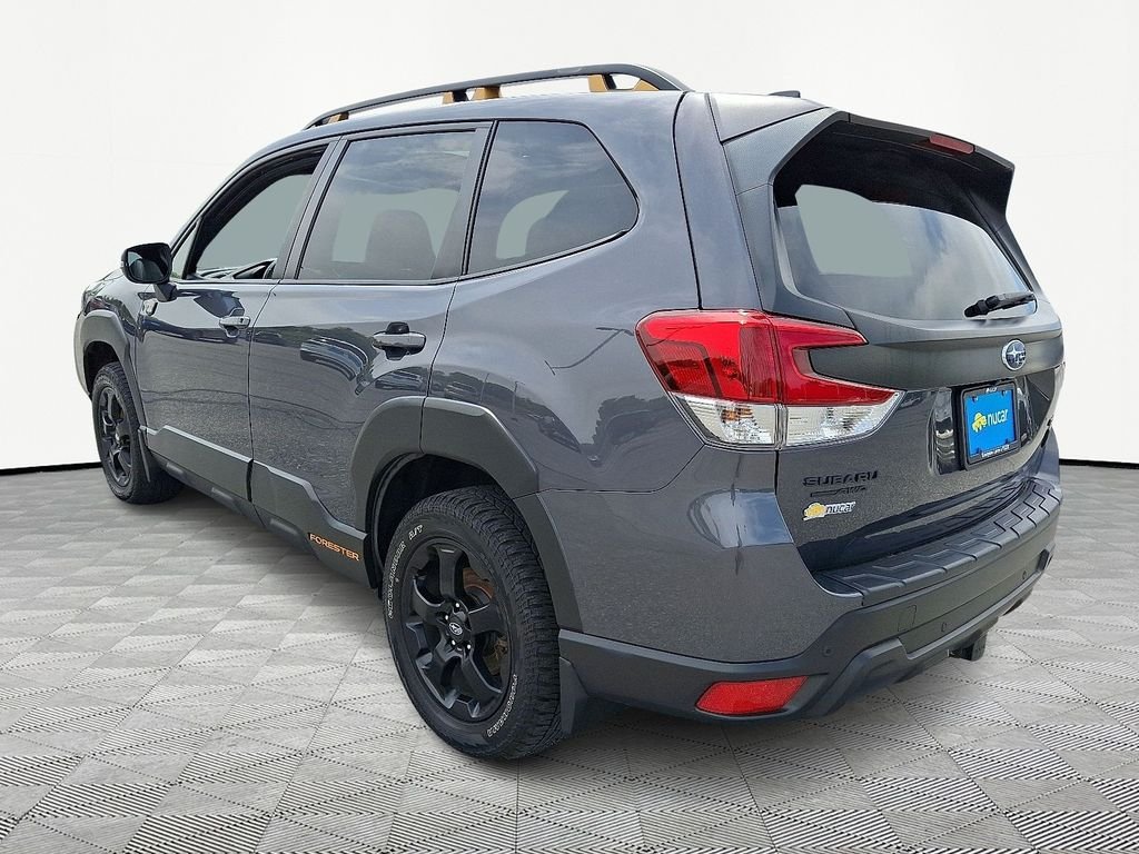 Used 2023 Magnetite Gray Metallic Subaru Wilderness image 5