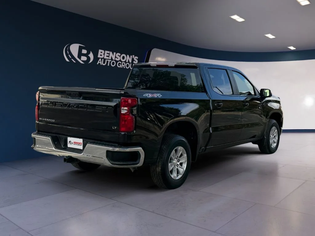 Used 2026 Black Chevrolet LT image 5