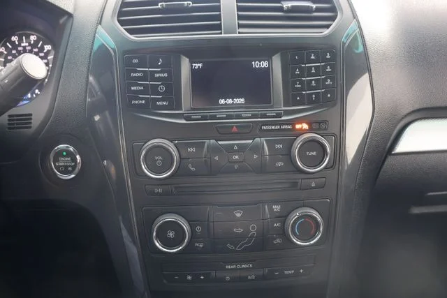 Used 2017 Silver Ford XLT image 14