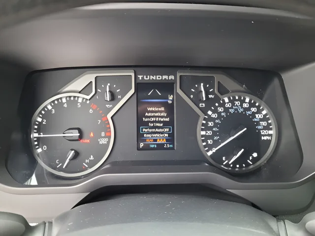 2025 Toyota Tundra SR5 - Photo 28