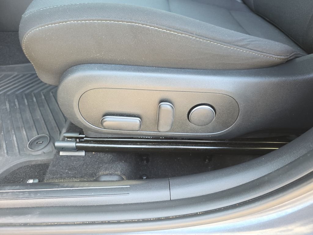 Used 2024 Ecotronic Gray Pearl Hyundai SEL image 12