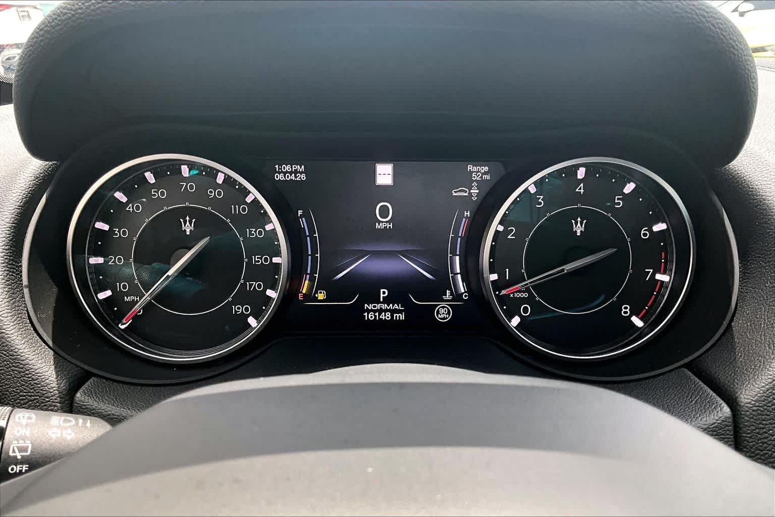 Used 2022 Grigio Metallic Maserati Modena image 27