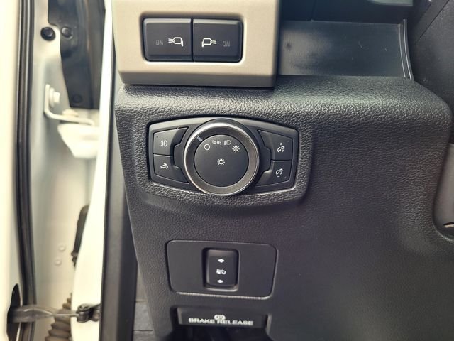 Used 2021 White Ford Lariat image 15