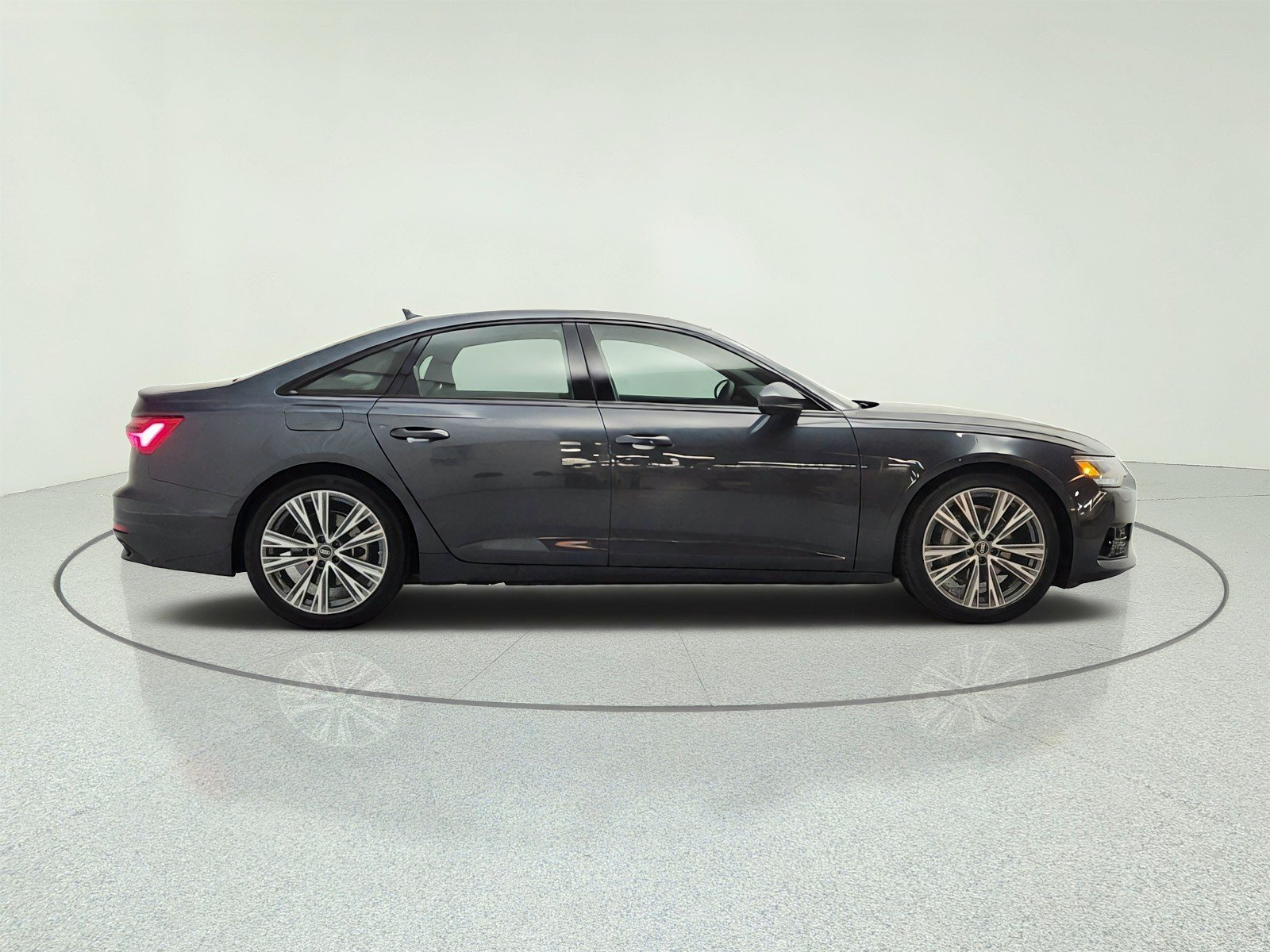 Used 2023 Manhattan Gray Metallic Audi Premium image 4
