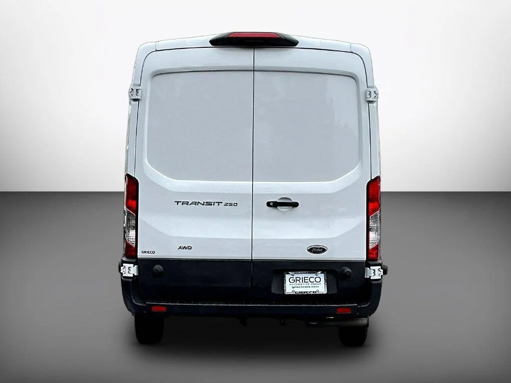 Used 2024 Oxford White Ford Base image 6