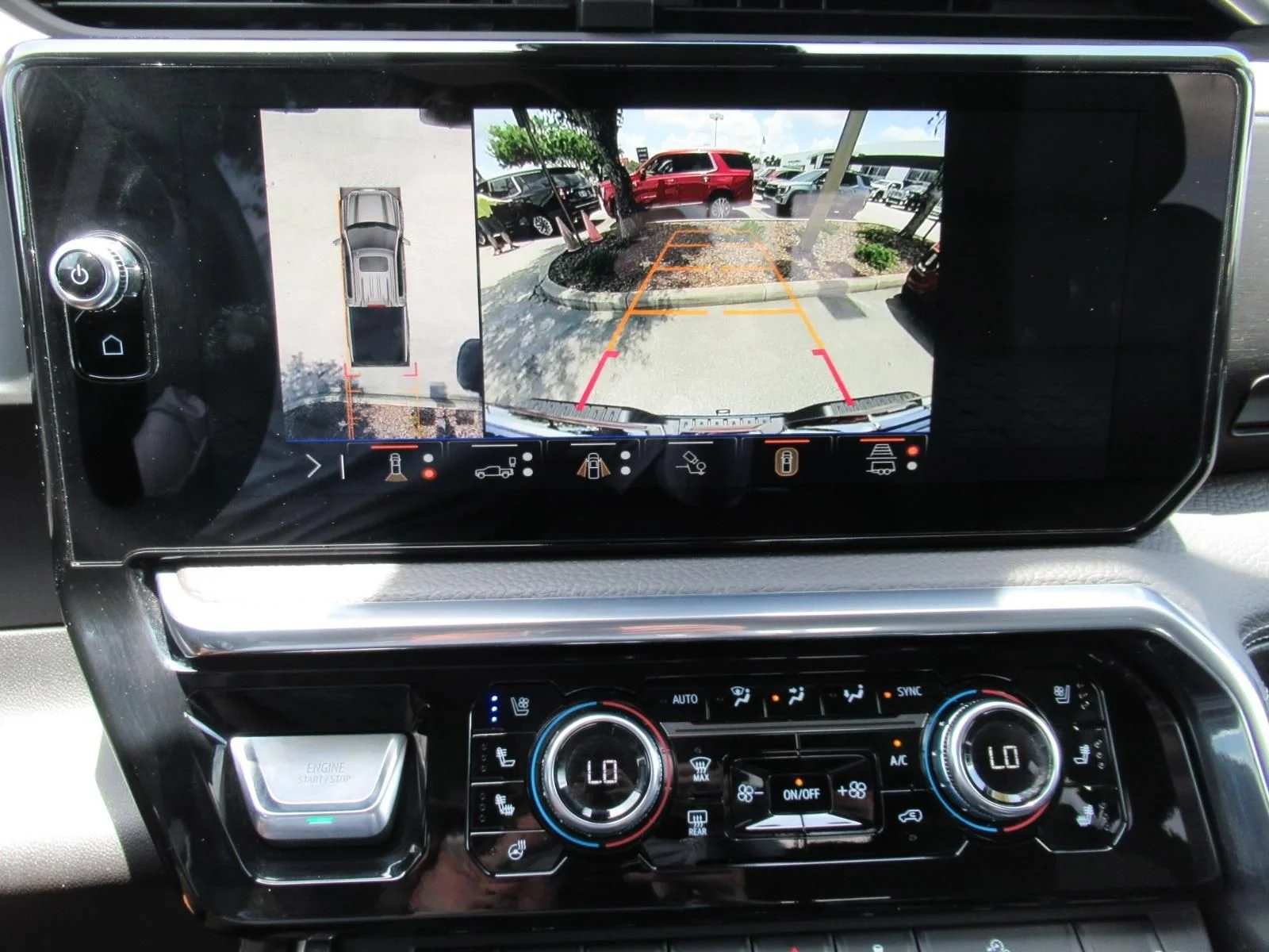 Used 2026  GMC Denali image 30