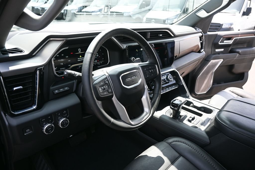 Used 2023 Black GMC Denali image 6