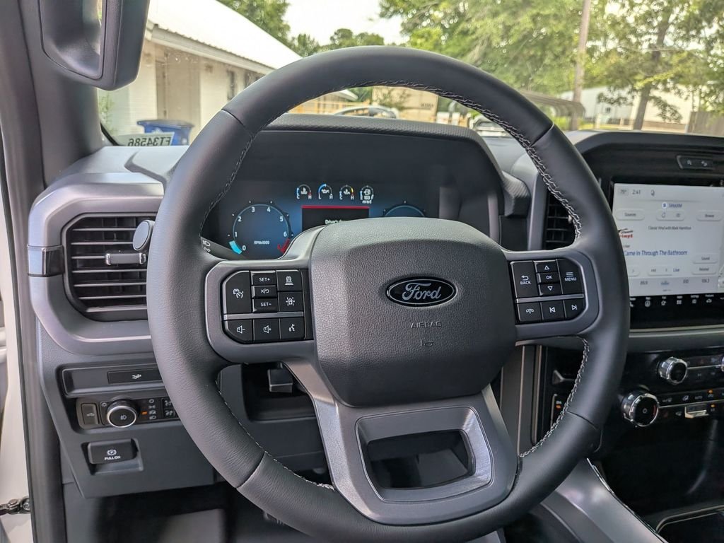 New 2026 Oxford White Ford XLT image 15