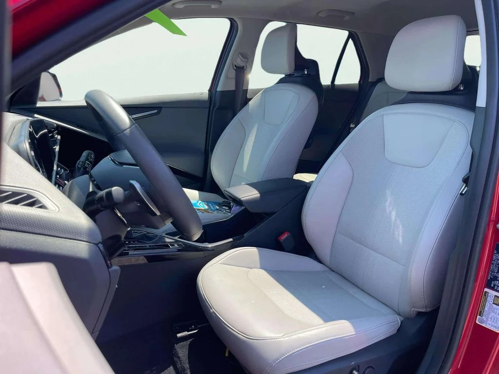 Certified Used 2025 Runway Red Kia EX Touring image 21