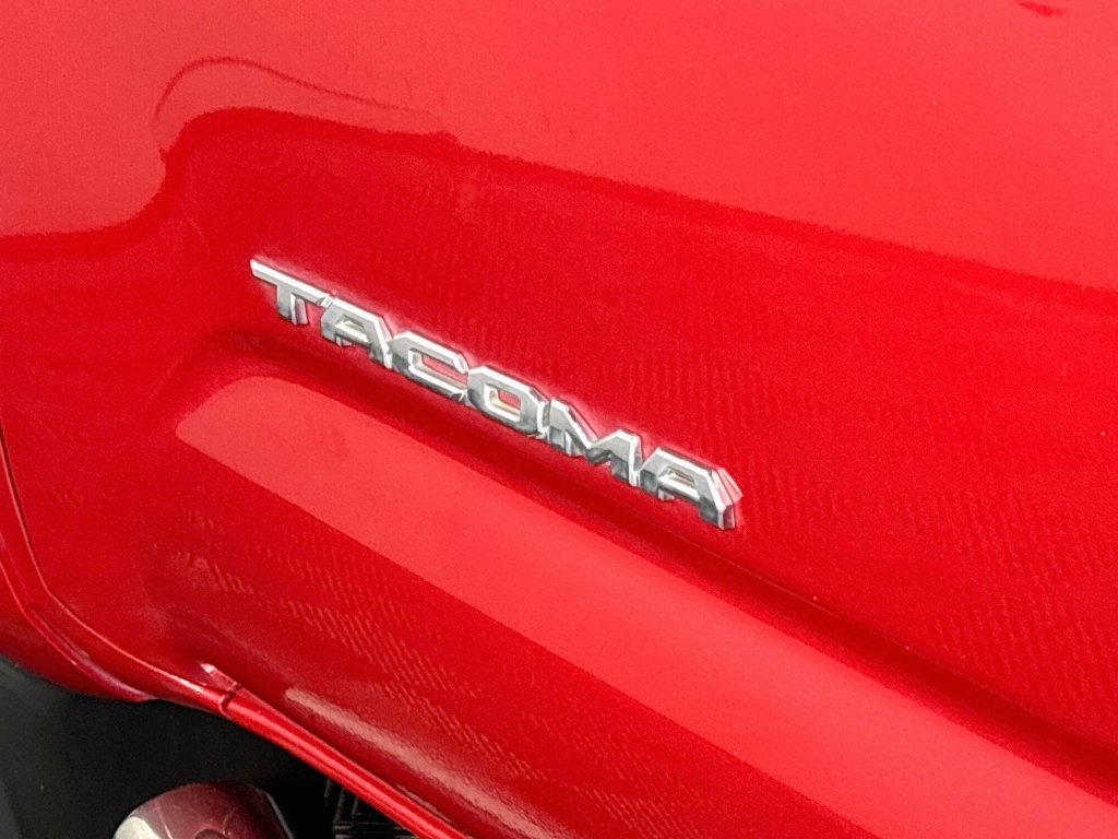 Used 2021 Red Toyota SR5 image 23