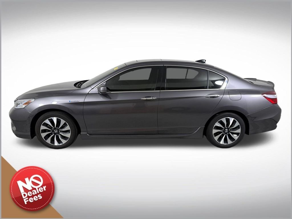 Used 2017 Gray Honda Touring image 6