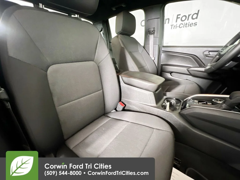 Used 2024 Summit White Chevrolet Trail Boss image 17