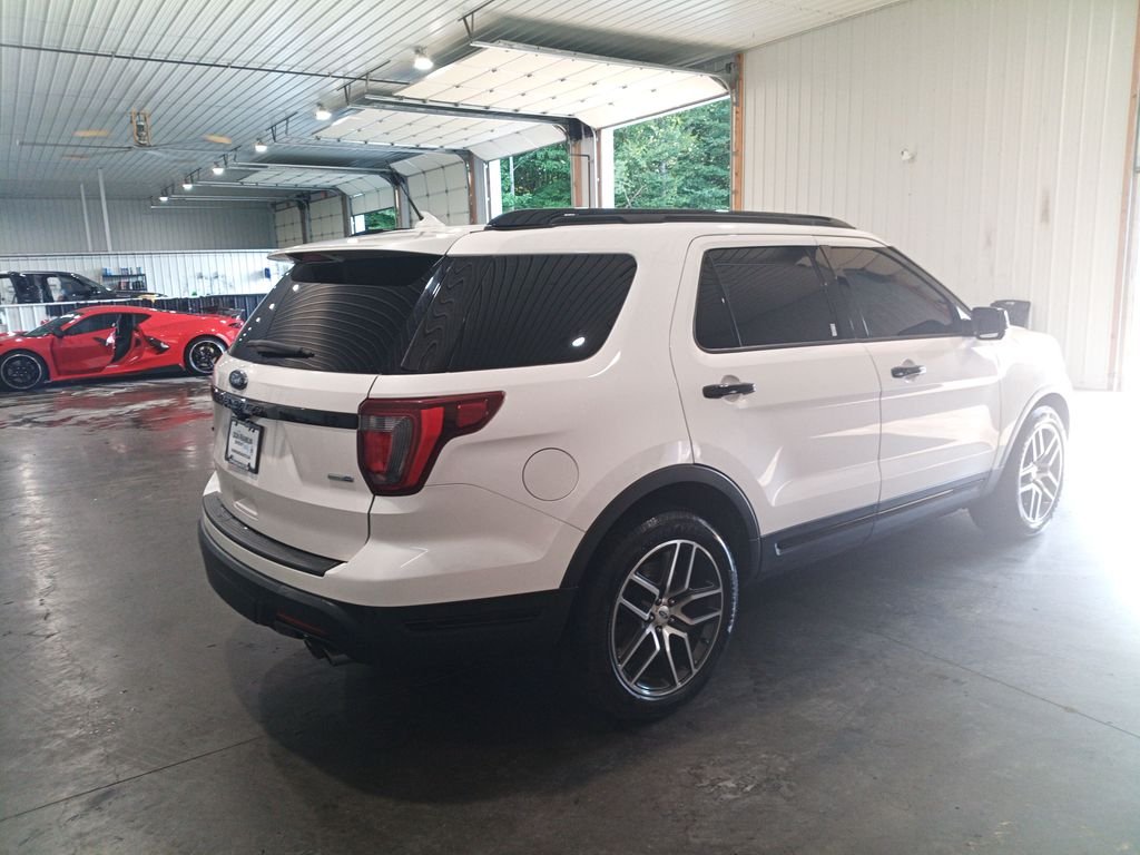 Used 2019 White Ford Sport image 5